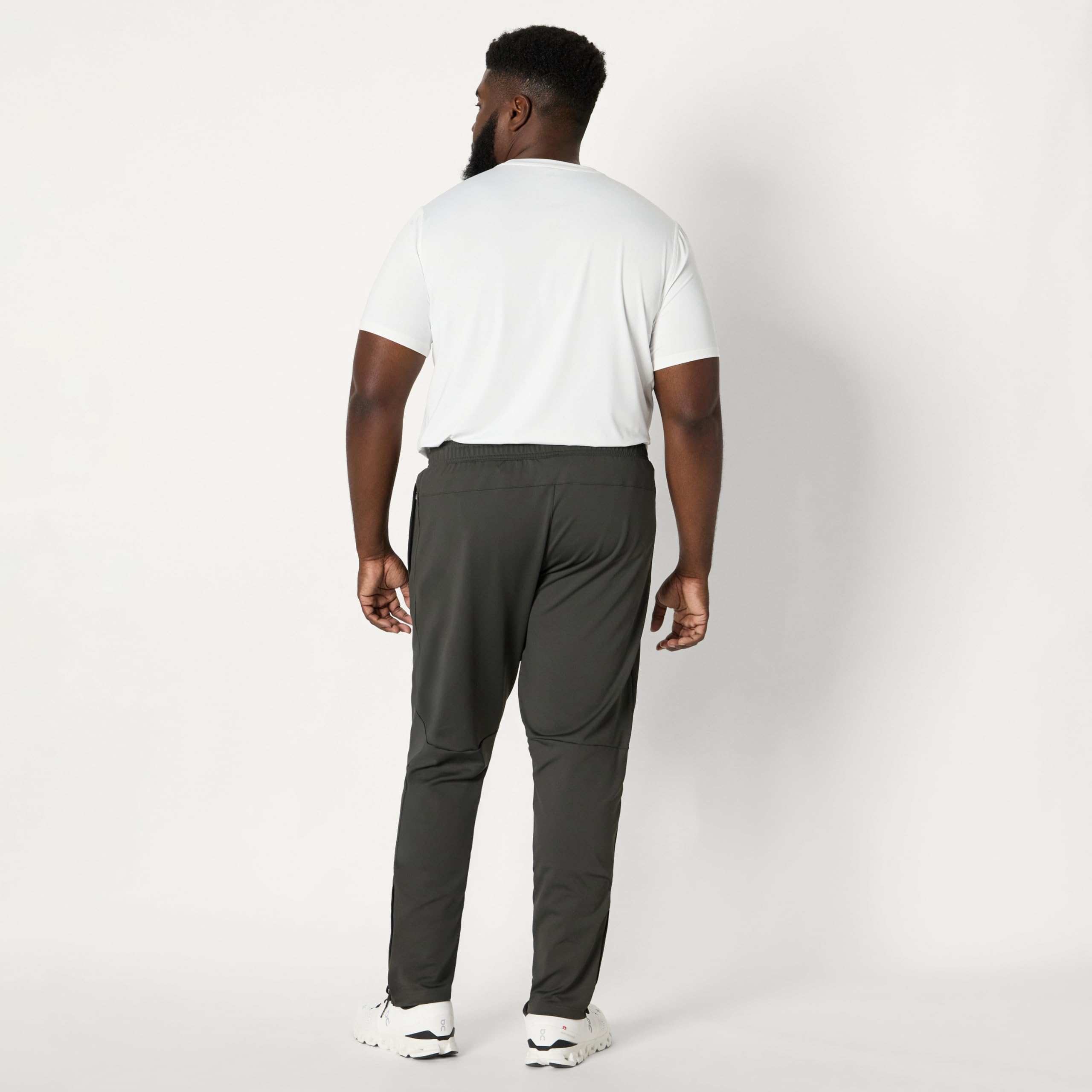 Amazon Essentials Pantalon de Jogging Extensible et Performant Homme