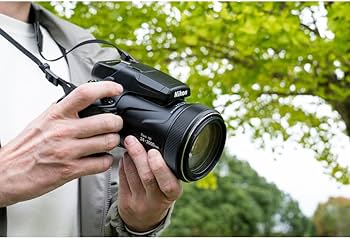 Amazon.com : Nikon COOLPIX P1100 125x Super Zoom Compact Digital