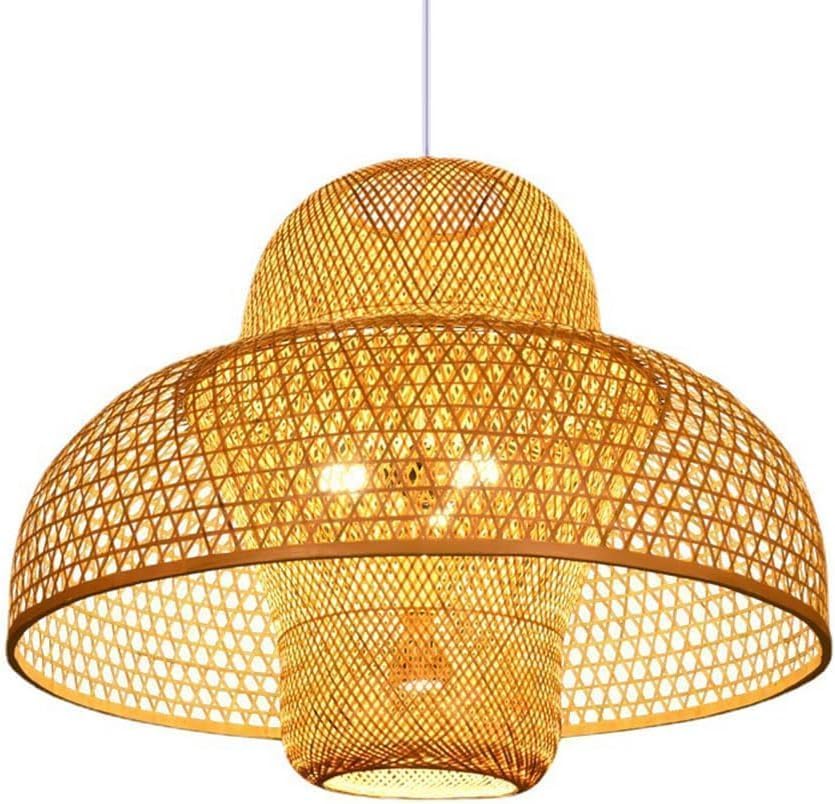 Lustre tissé en bambou moderne pour sublimer un salon sombre avec élégance