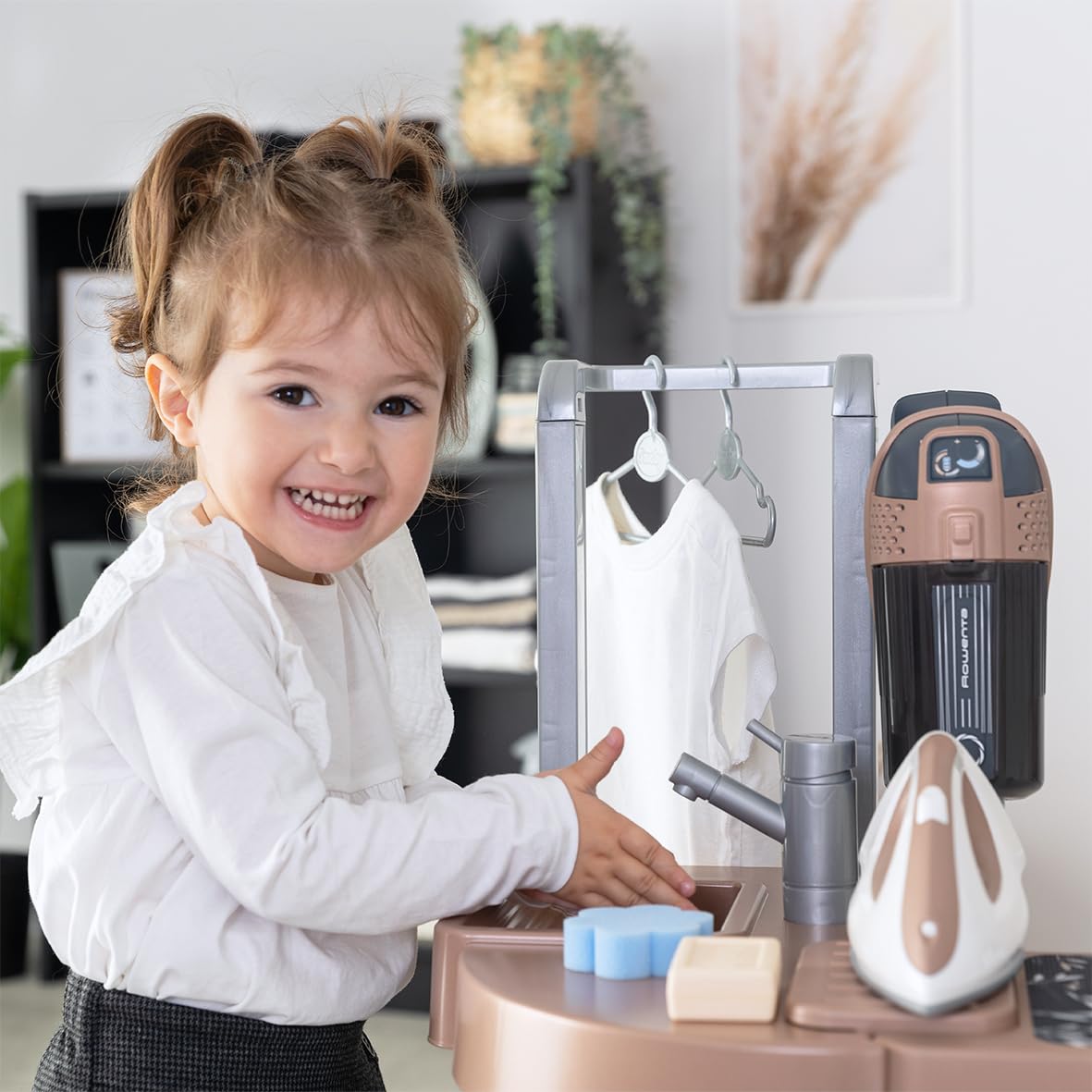 Smoby - Rowenta - Lava e pulisci il bucato - Lavatrice, lavello, stendino, asse da stiro - Numerosi accessori - Dai 3 anni - Prodotto in Francia