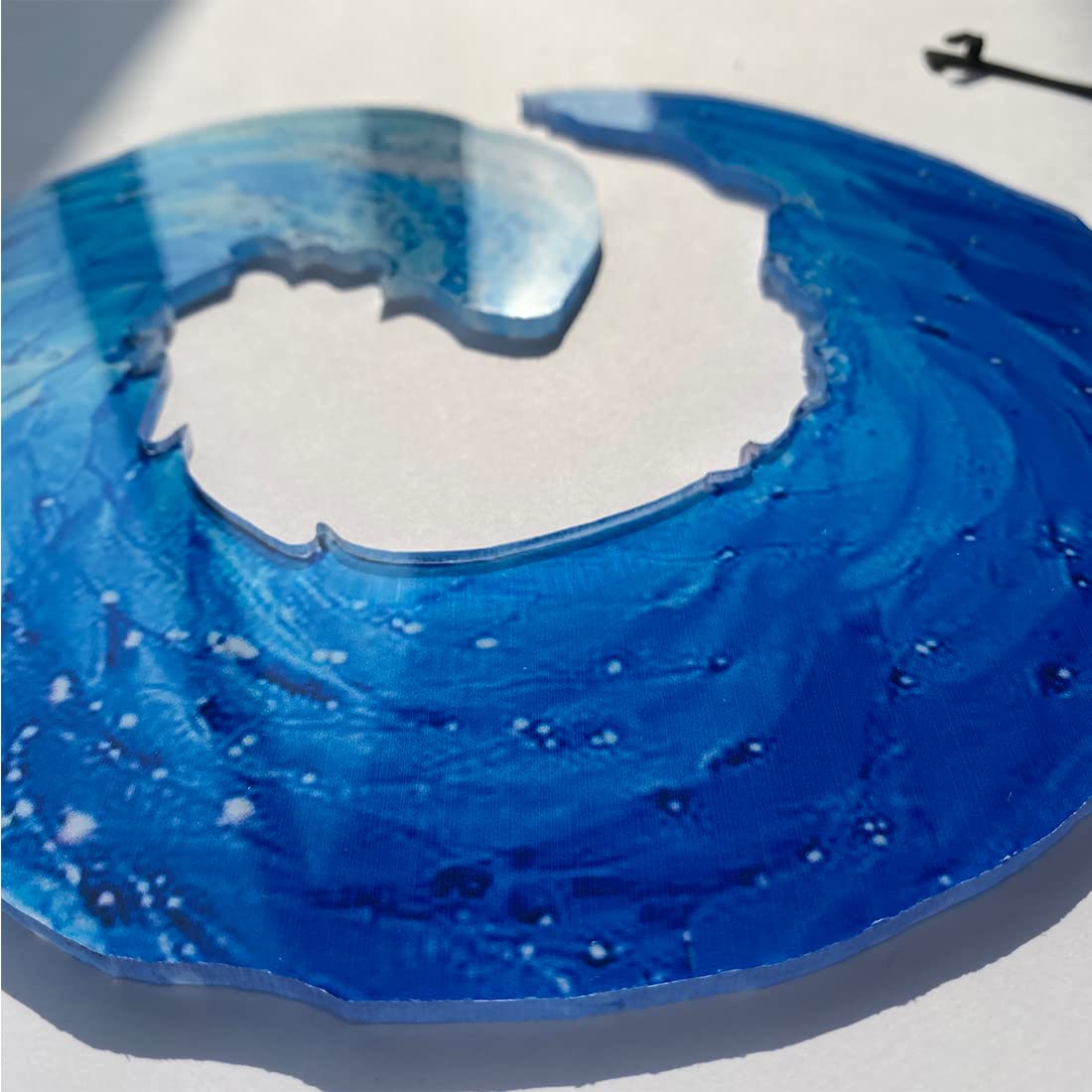 オーシャンウェーブアート Amazon.co.jp: オーシャンウェーブフューズドガラス彫刻