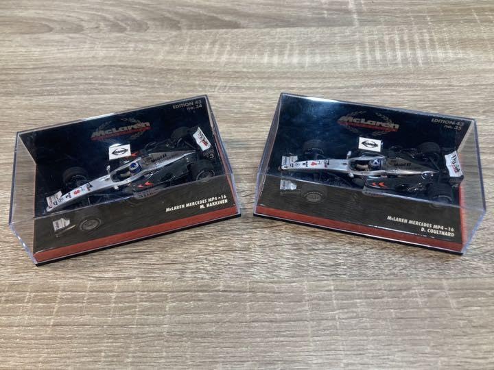Amazon | 2台セット1/43 ミニチャンプス F1 McLAREN MP4-16 | ミニカー 