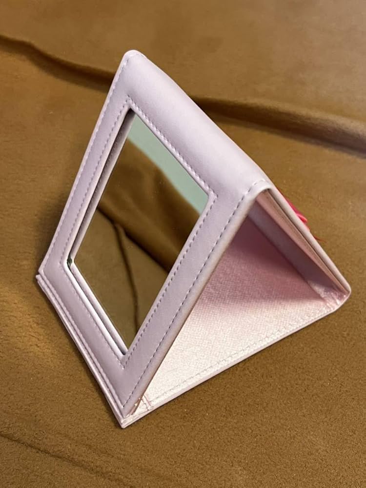 西野カナ　コンサート　ライブ　ツアー　グッズ　キャット　猫　ポシェット　カナやん カナやんアリーナツアーグッズ発表 | かつりんのブログ