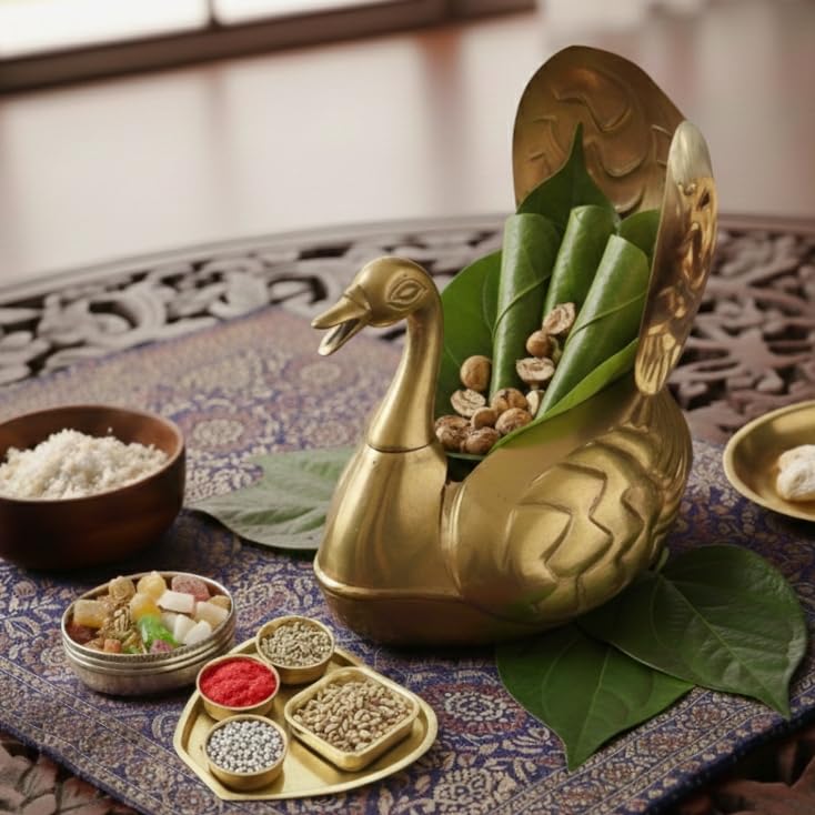 Vintage Very Rare Exquisite Duck Shaped Pure Brass Paan Daan Betel Nut Box Full Set|Peetal Traditional Beautiful Design|Decorative Collectible Storage Box - 7 x 9 x 7 Inch (PD006A)-image-39