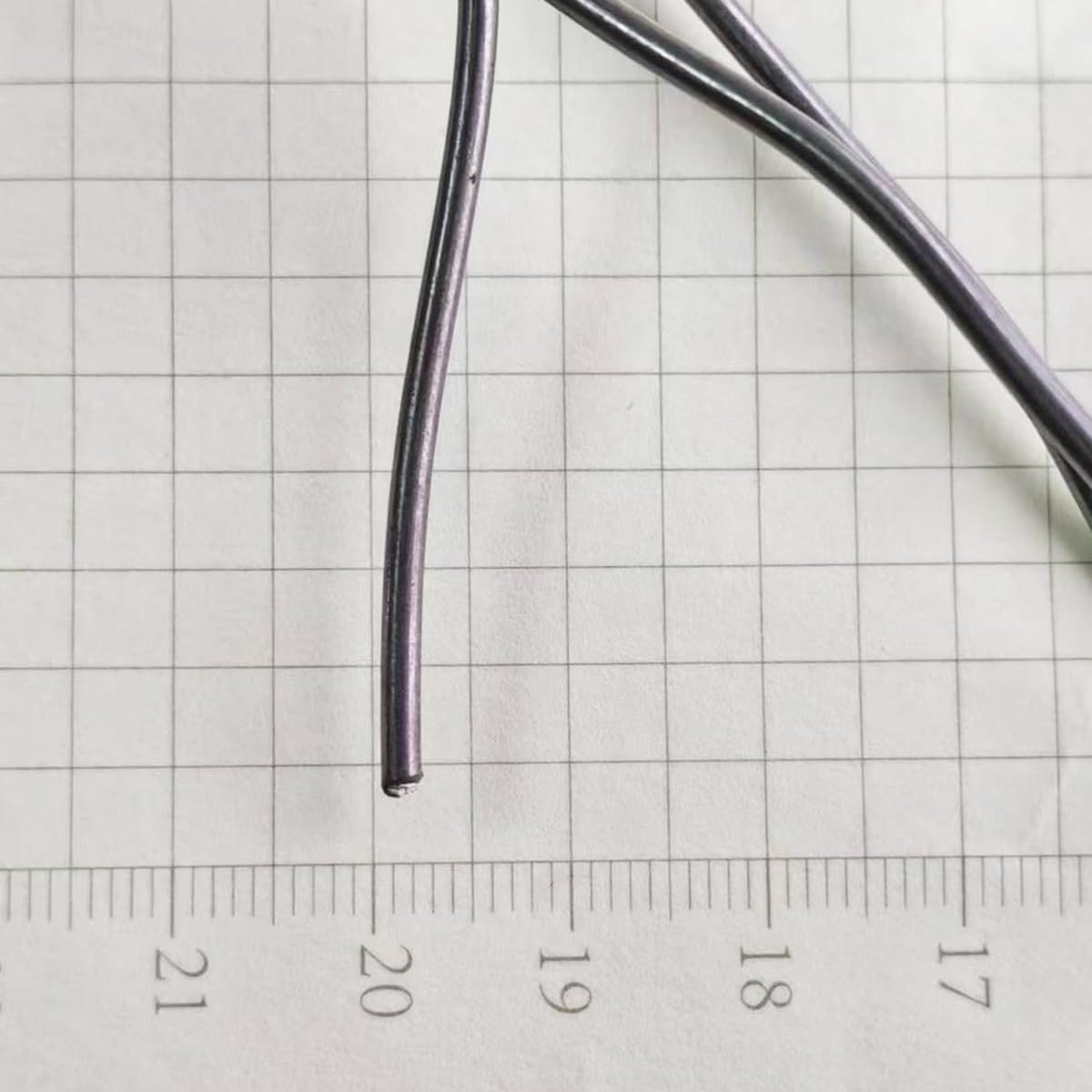 100 Grams Pure Tantalum Wire, 99.9% High Purity Ta Sticks, Diameter Approx 2mm, Gauge 12, for Lab Science Experiments and Element Specimen Collection