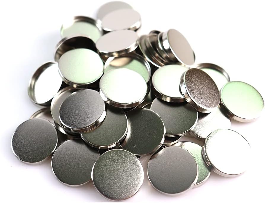 SZDYM 50 Pcs Empty Round Metal Pans, Makeup Palette Pans for Eyeshadow Magnetic Cosmetic Palette Size 26mm (Round - 50 Pcs)