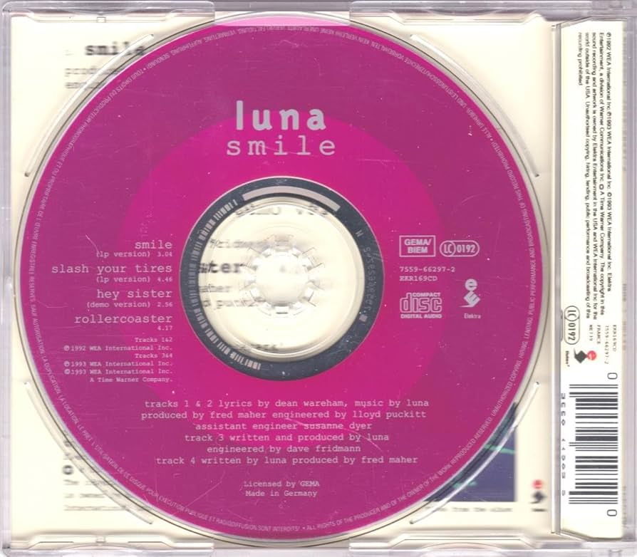 Luna The Missing Moon アルバムCD 直筆サイン入り Luna The