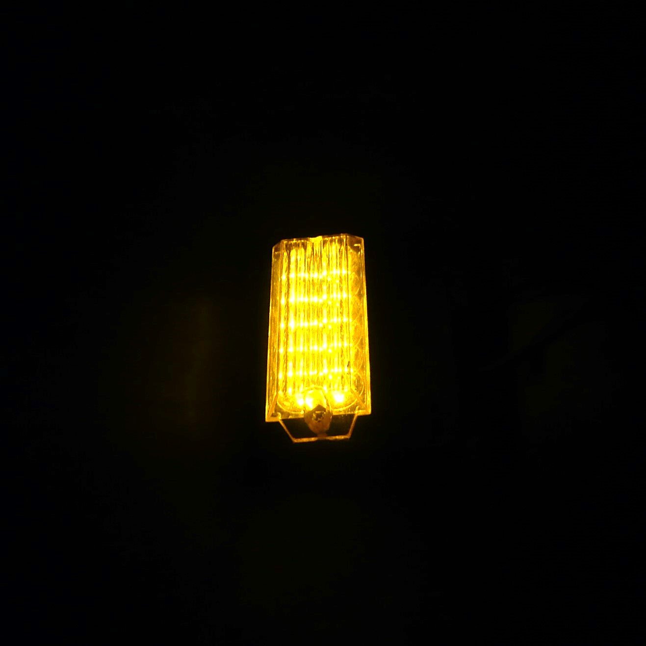 Amazon | トラック用 サイド マーカー 角型 12 LED 24V 用 標識 ランプ