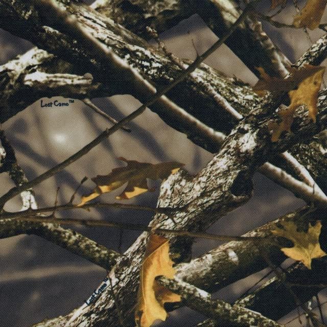 Durafit Seat Covers, Made to fit 1999-2007 F250-F550 Front 40/20/40 Split Seat Covers with Pointed Molded Headrests and Opening Console. Made in Lost Camo