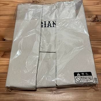 丸佳浩選手　直筆サイン&トートバッグ&ポーチ Amazon.co.jp: 読売 ジャイアンツ 丸佳浩 背番号8 トートバッグ