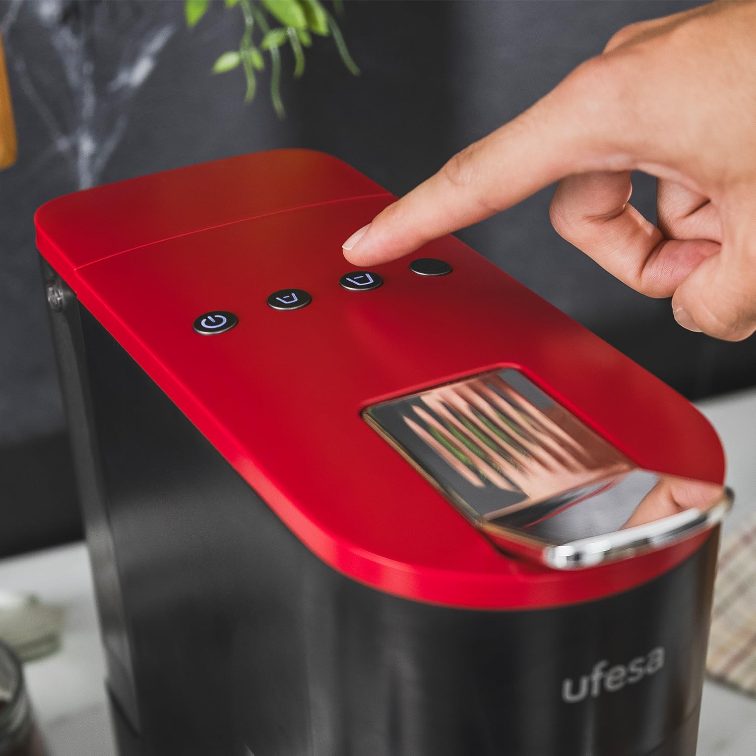 Ufesa Lucca Macchina da caffè multicapsula per caffè macinato e capsule