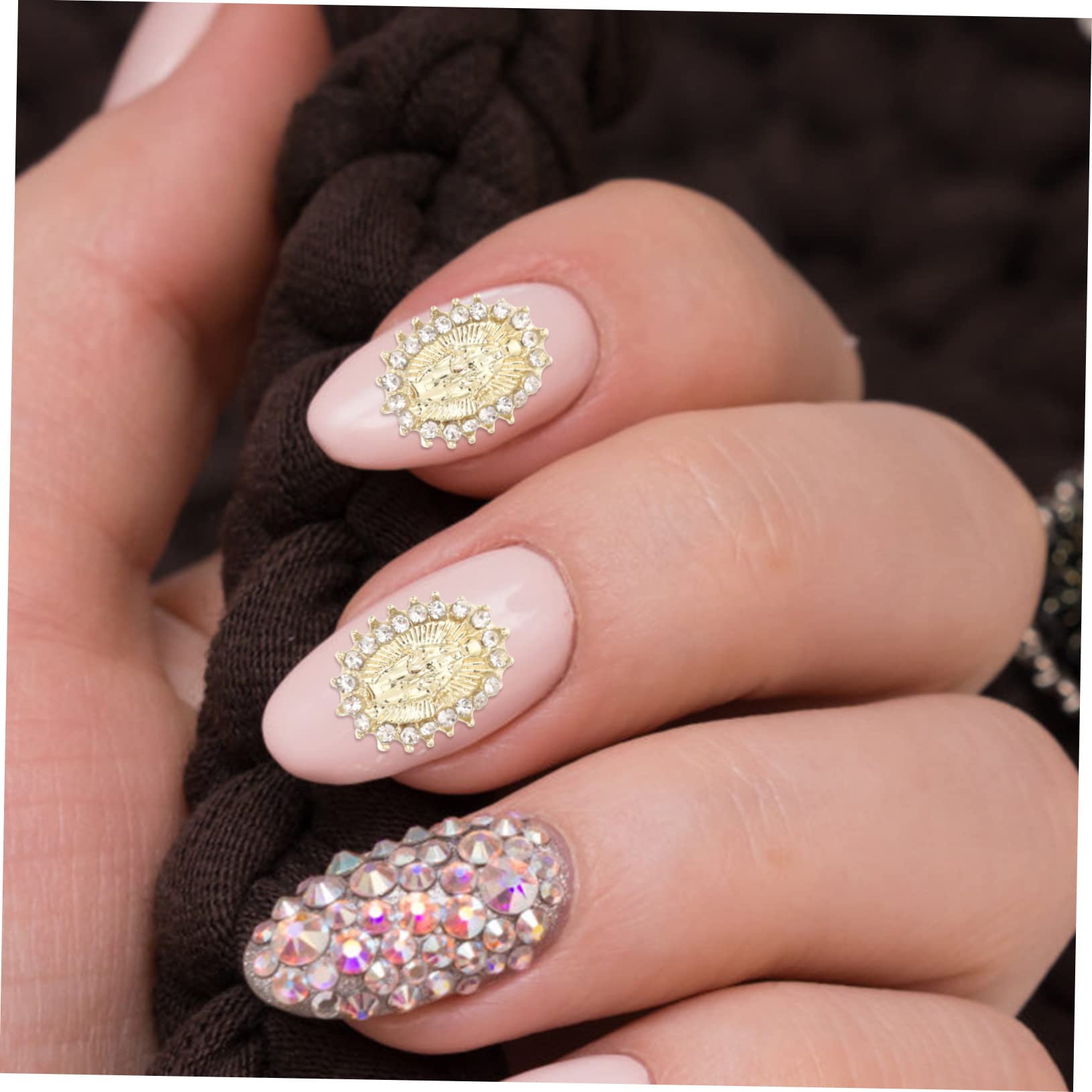 FRCOLOR 100 piezas joyas con de uñas colgantes para uñas colgante de uñas de cristal colgante de metal adorno de Buda clavo de daño pegatina aleación de Jesús