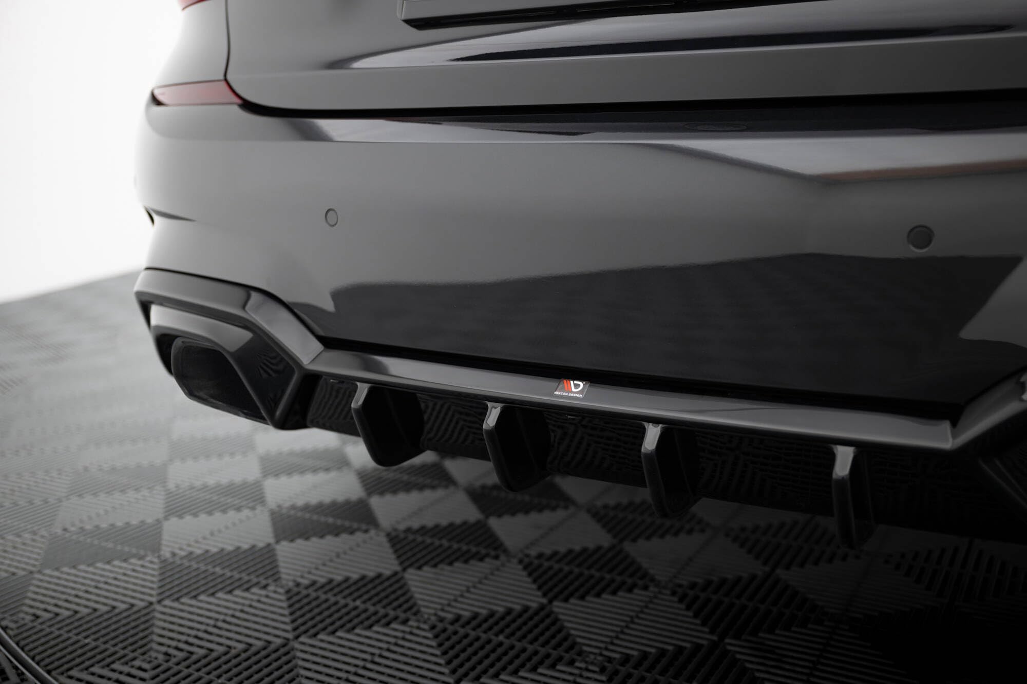 Maxton Design Heckdiffusor für BMW M340i G20 / G21 2018-2022 Hochglanz schwarz