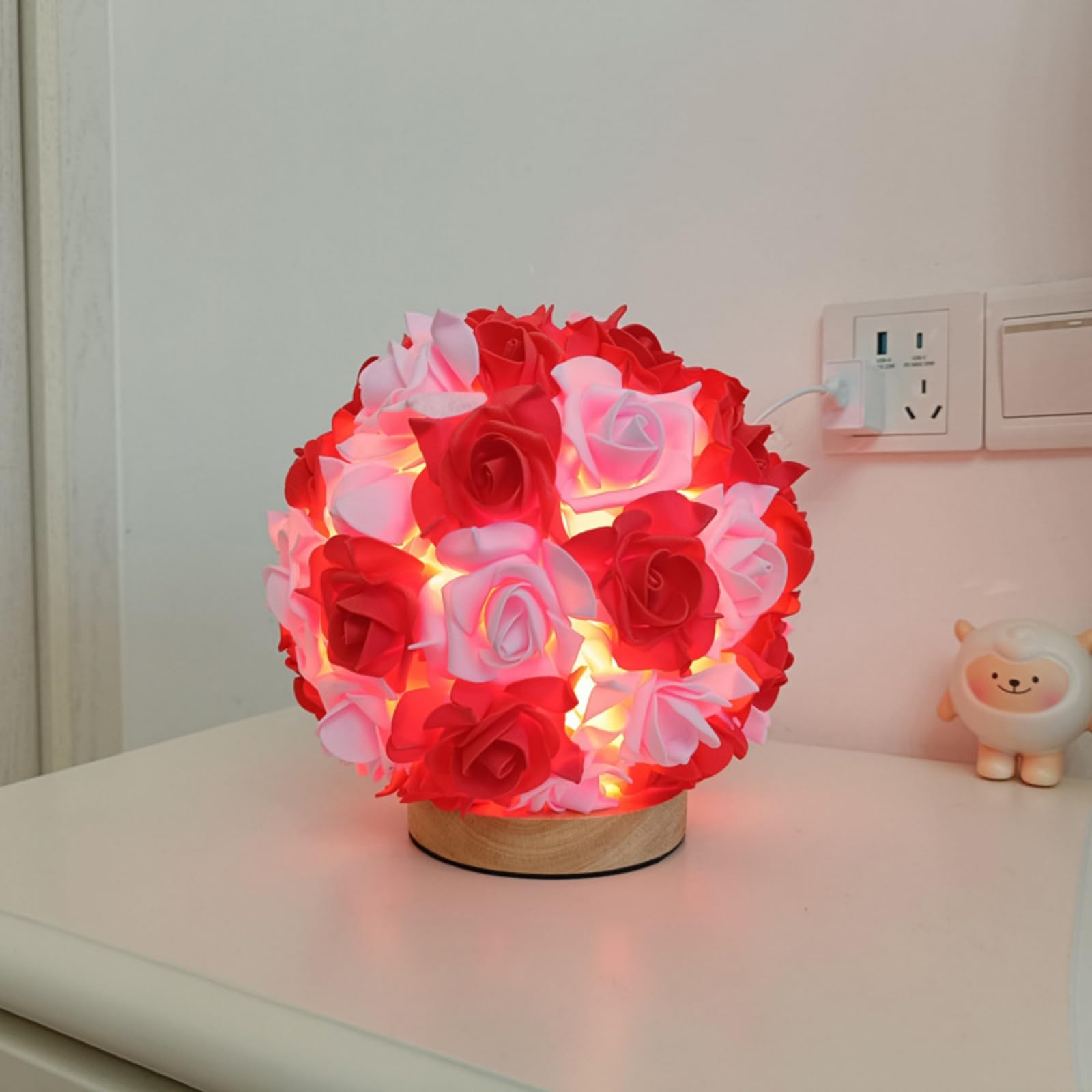 Rose Fleur Lampe de Table Créative Design Floral Bureau Lumière Znaczenie Femmes Romantique Décor à la Maison dla Chambre Anniversaires Rocznice Mariage Żywność USB