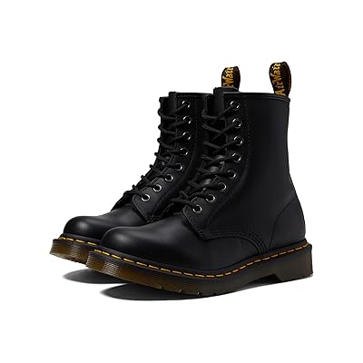 Dr. Martens 1460 Women