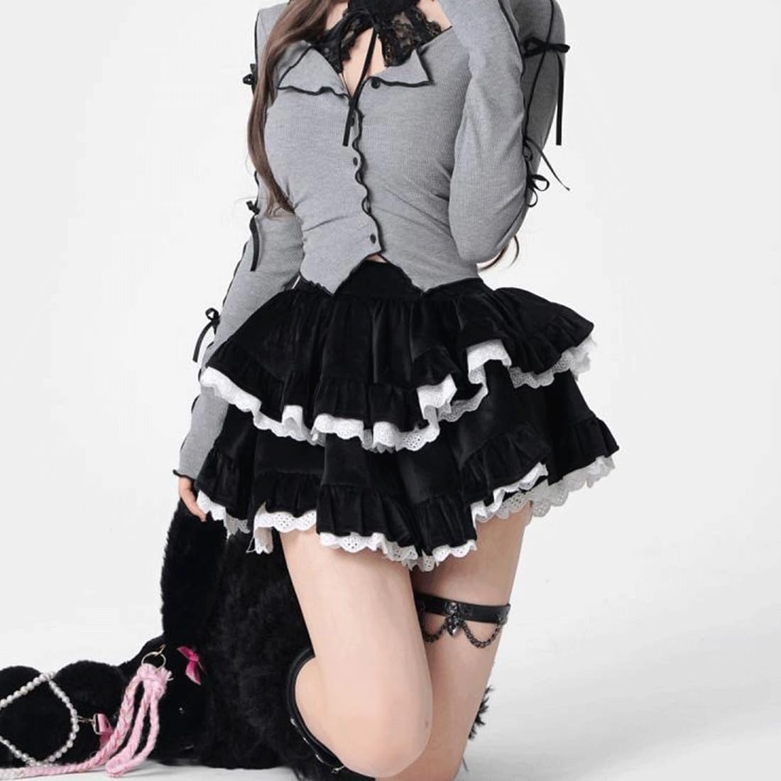 Kawaii Lolita Harajuku Gothic Clothes Casual Style Elastic Waist Lace Trim Velvet Tiered Puffy Short Skirt - Image 4