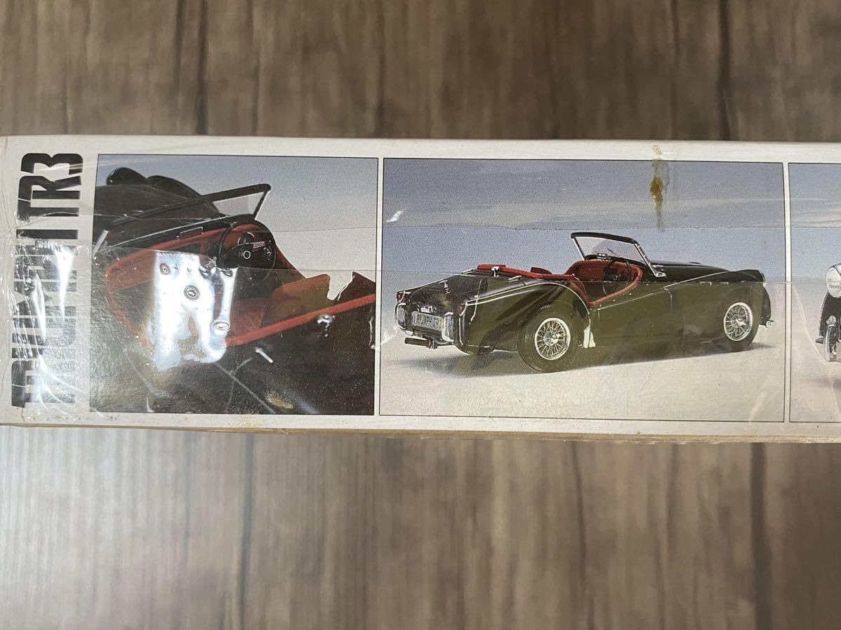Amazon.co.jp: 可 Triumph TR3 ハイテックモデル 1/24 グンゼ