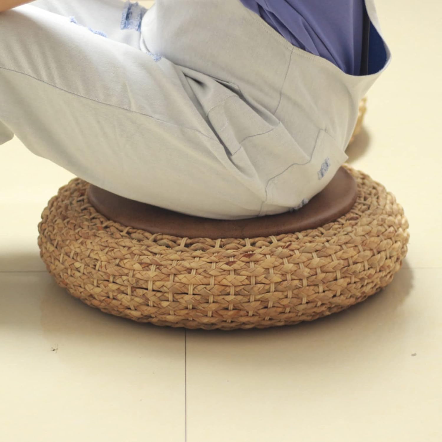 蒲草座 ブラウン 天然草マット 布団 平伏や瞑想の丸形 畳ベイ ウィンドウクッション 通気性 40*17cm 手入れ簡単 高さ調整