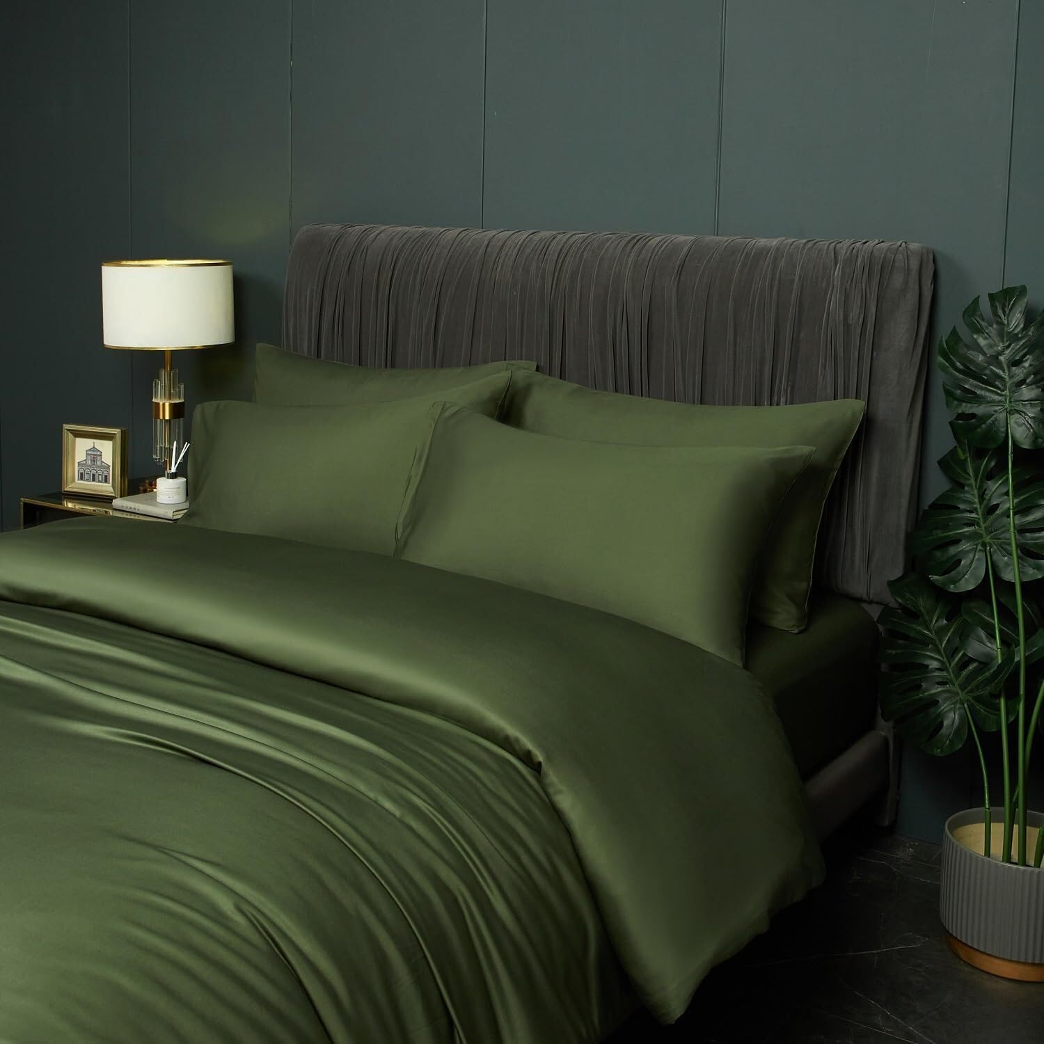 Bettwäsche Bambus 155x220cm Grün Olivgrün Uni 100% Natürlichem Bambus Sommerbettwäsche Atmungsaktiv Kühle Bettbezug-Set Doppelbett Bettbezug mit Reißverschluss und 2 Kissenbezüge 80x80cm