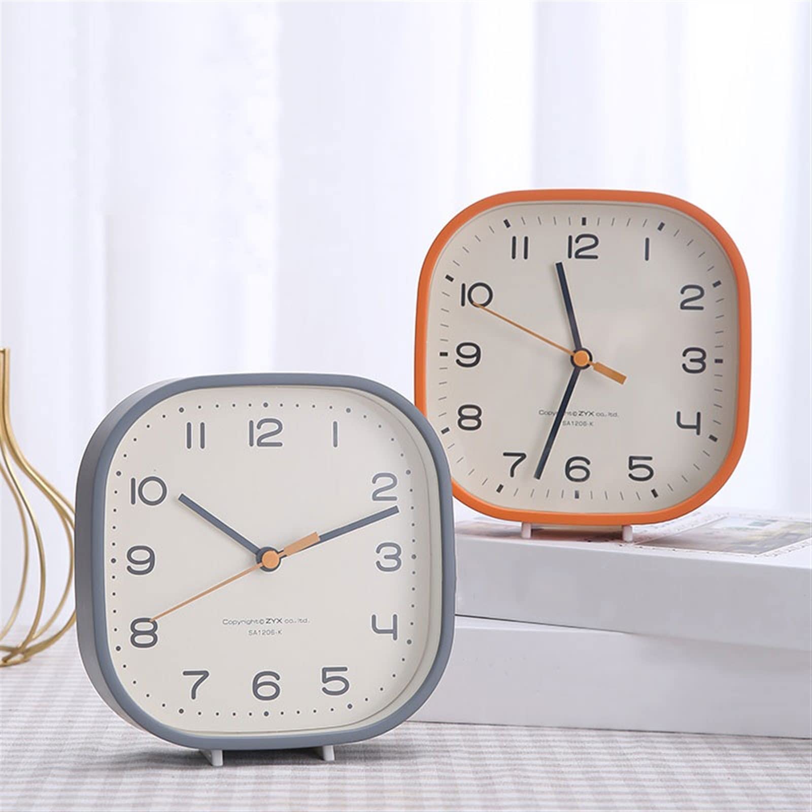 Décorative Petit Support d'horloge de Table Simple et à la Mode avec Horloge à Double Usage Horloge de Bureau de Chevet de Chambre à Coucher silencieuse pour Bureau Chambre Table(Orange)