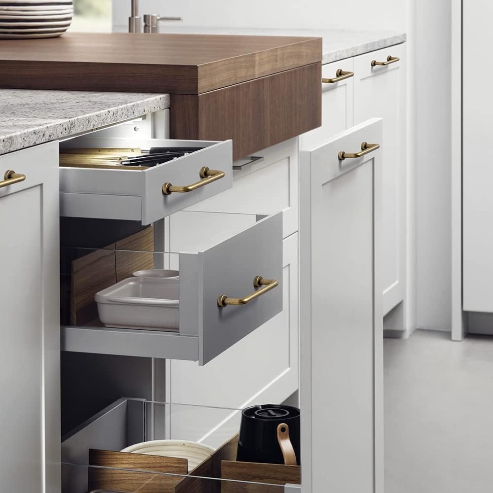 SYZOW Maniglie vintage per cassetti, confezione da 6, 96 mm, in ottone anticato, per armadietti da cucina, cassetti, per cassettiere, armadi e armadi