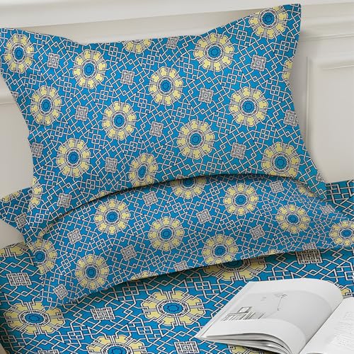 Image of Weave & Decor Super Soft Super Comfortable 144 TC 90x90 inches Printed Cotton Double Bed Bedsheet with Two Pillow Covers