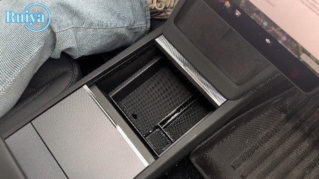 Set Accessori Per Tesla Model Y/3 ASZSK - 4 Pezzi, Organizer Console E Portabevande - Foto 13