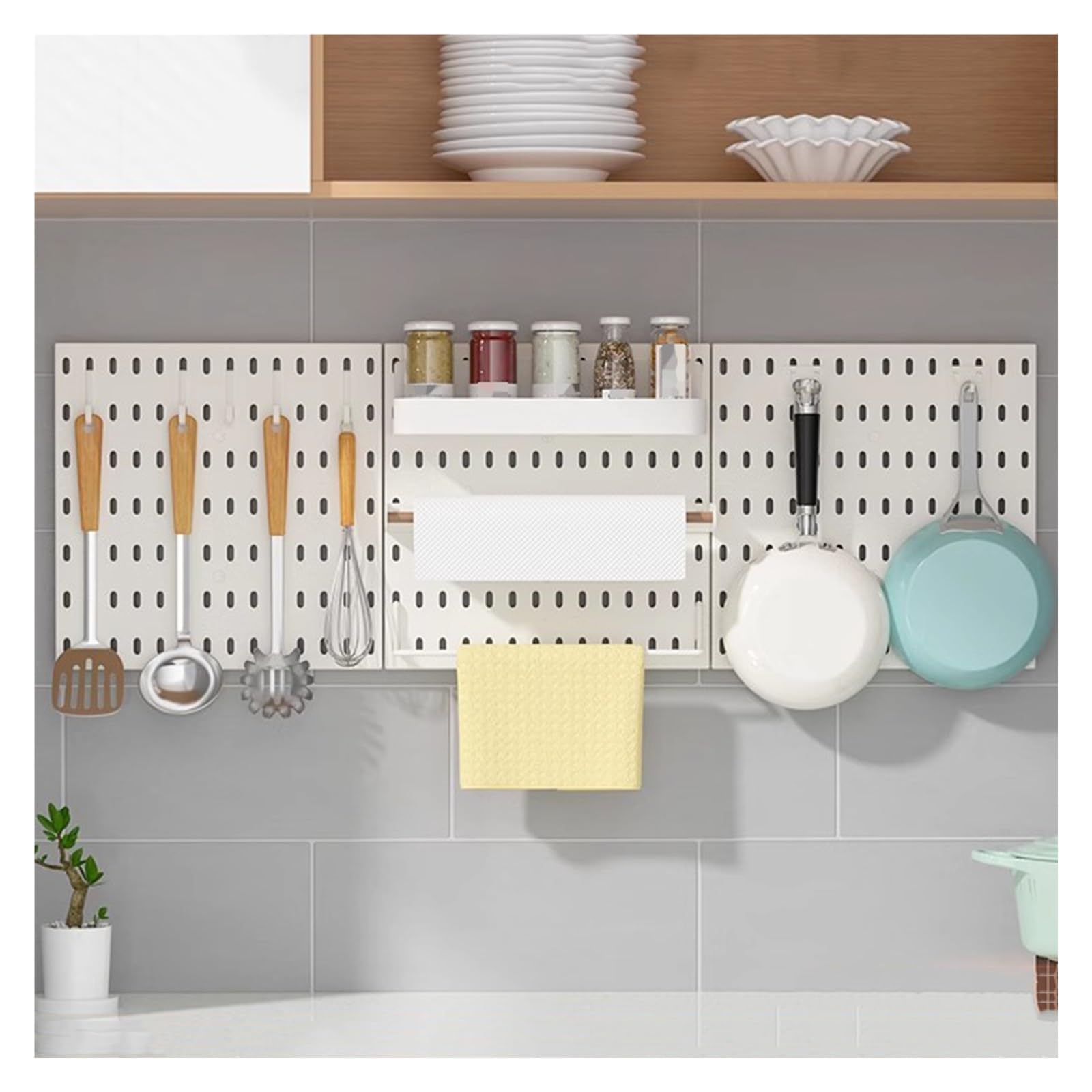 Panneau de rangement en métal pour organiser l'atelier, le bureau et la cuisine