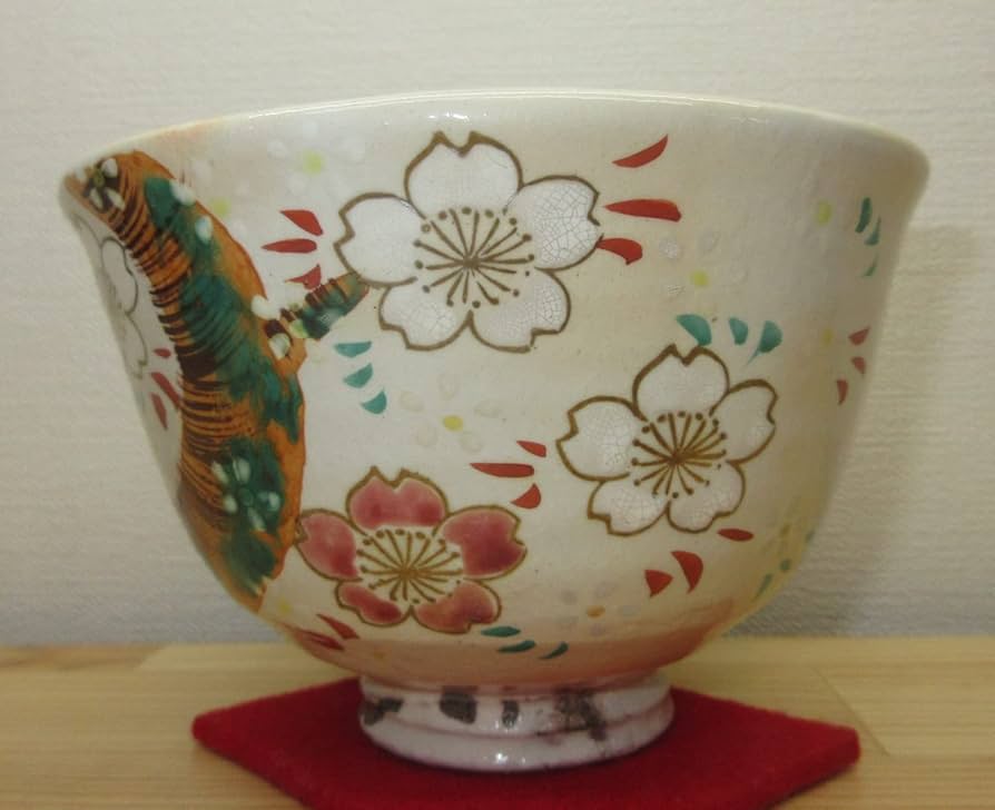 送料込【逢絢亭・新品】茶道具 茶碗 京焼 刷毛目 春野の図 中村与平 紙箱入り 逢絢亭・新品】茶道具 茶碗 京焼 刷毛目 春野の図 中村与平 紙箱