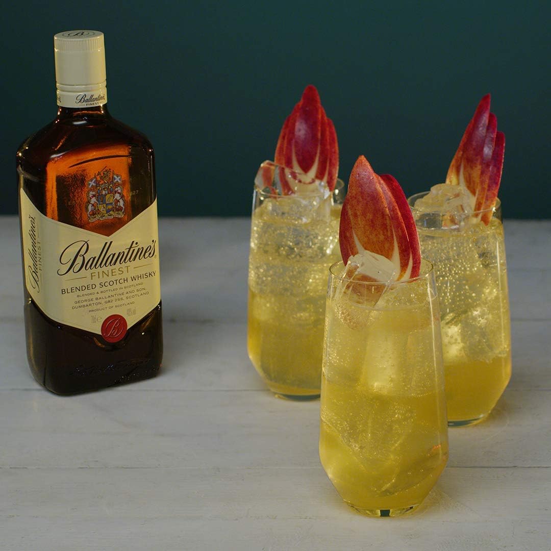 Ballantine's Finest Whisky Escocés de Mezcla, 700ml