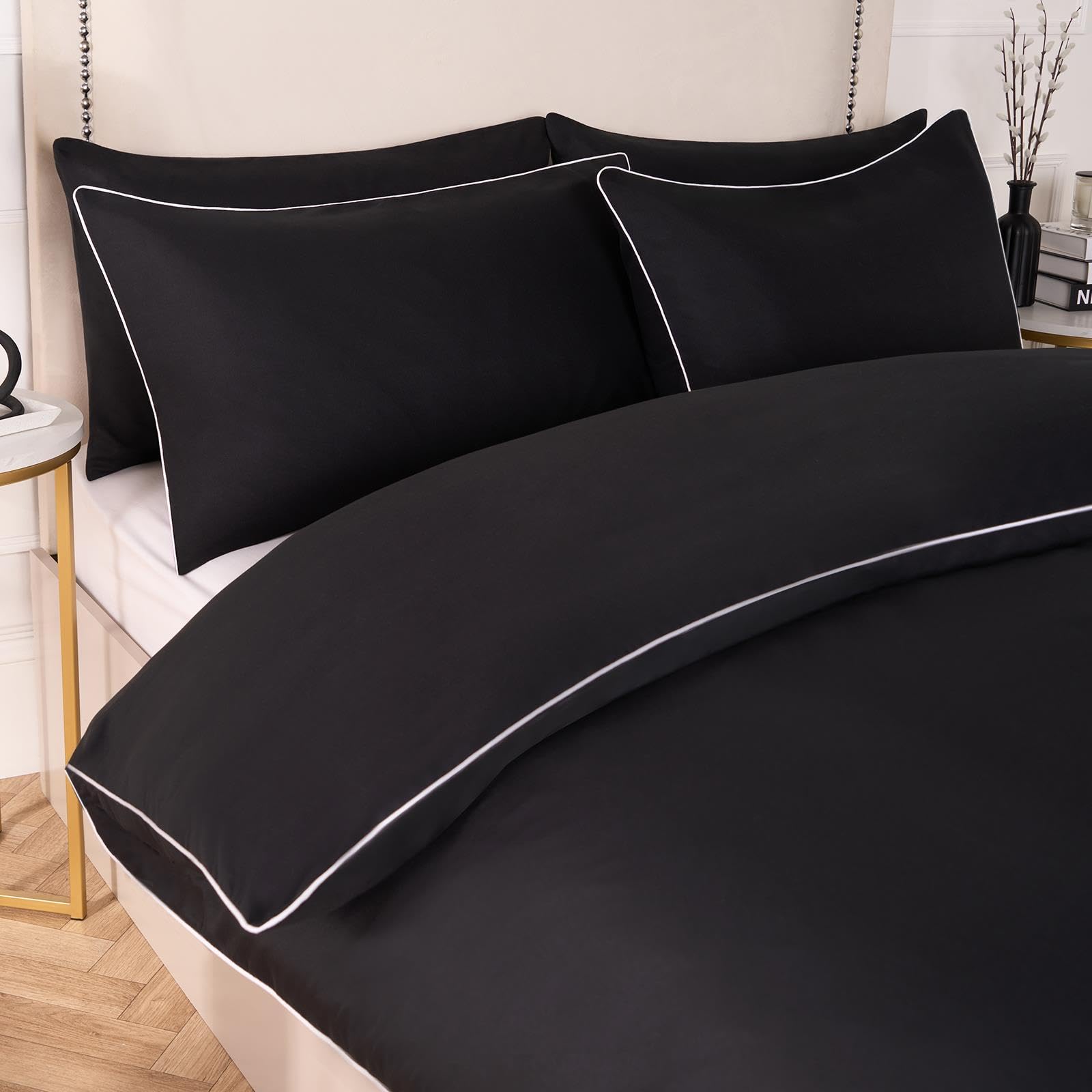 Ohs White/Black Double Duvet Cover Set Piped Edge, Soft Cosy Warm Fabric Timeless Piped Design Luxury Microfibre Bedding Set & 2 Pillowcases, -Double