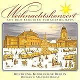  Am Weihnachtsbaum die Lichter brennen