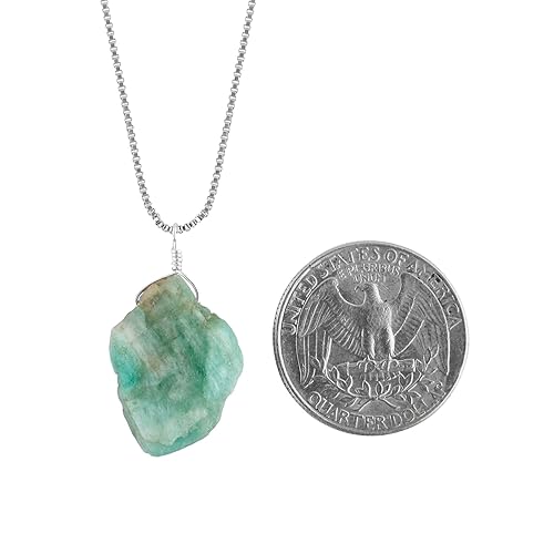 YANARA Natural Raw Green Emerald Stone Rough Crystal Gemstone Dainty Women Pendant Necklace, Chakra Healing Crystals, Birthstone, Silver Plated