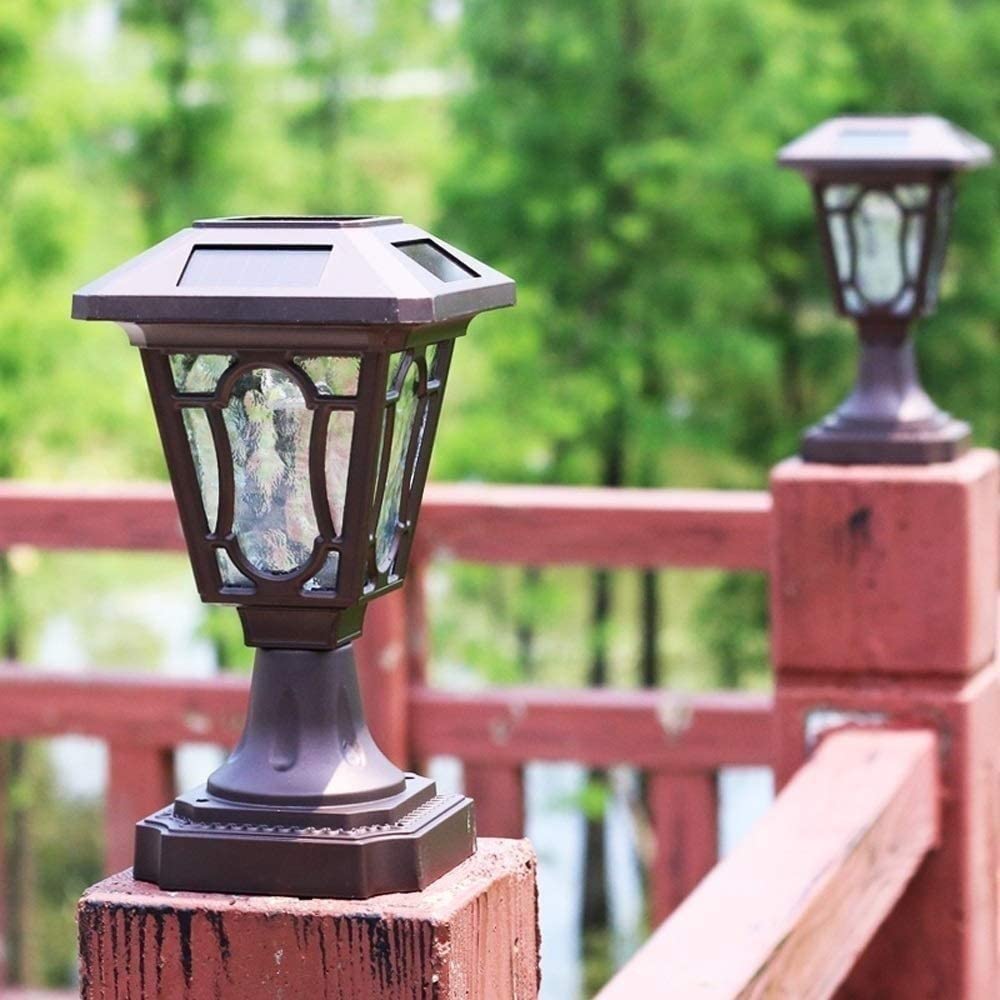 Światła słupkowe zewnętrzne oświetlenie ogrodowe oświetlenie tarasu vintage kolumna solarna reflektor wodoodporna ściana ogrodowa zewnętrzna LED jasne oświetlenie ścienne europejski ogród oświetlenie
