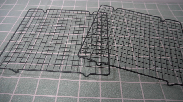 Griglie Di Raffreddamento Per Torte - 2 Pezzi, 28x25.5 Cm, Antiaderente - Foto 7