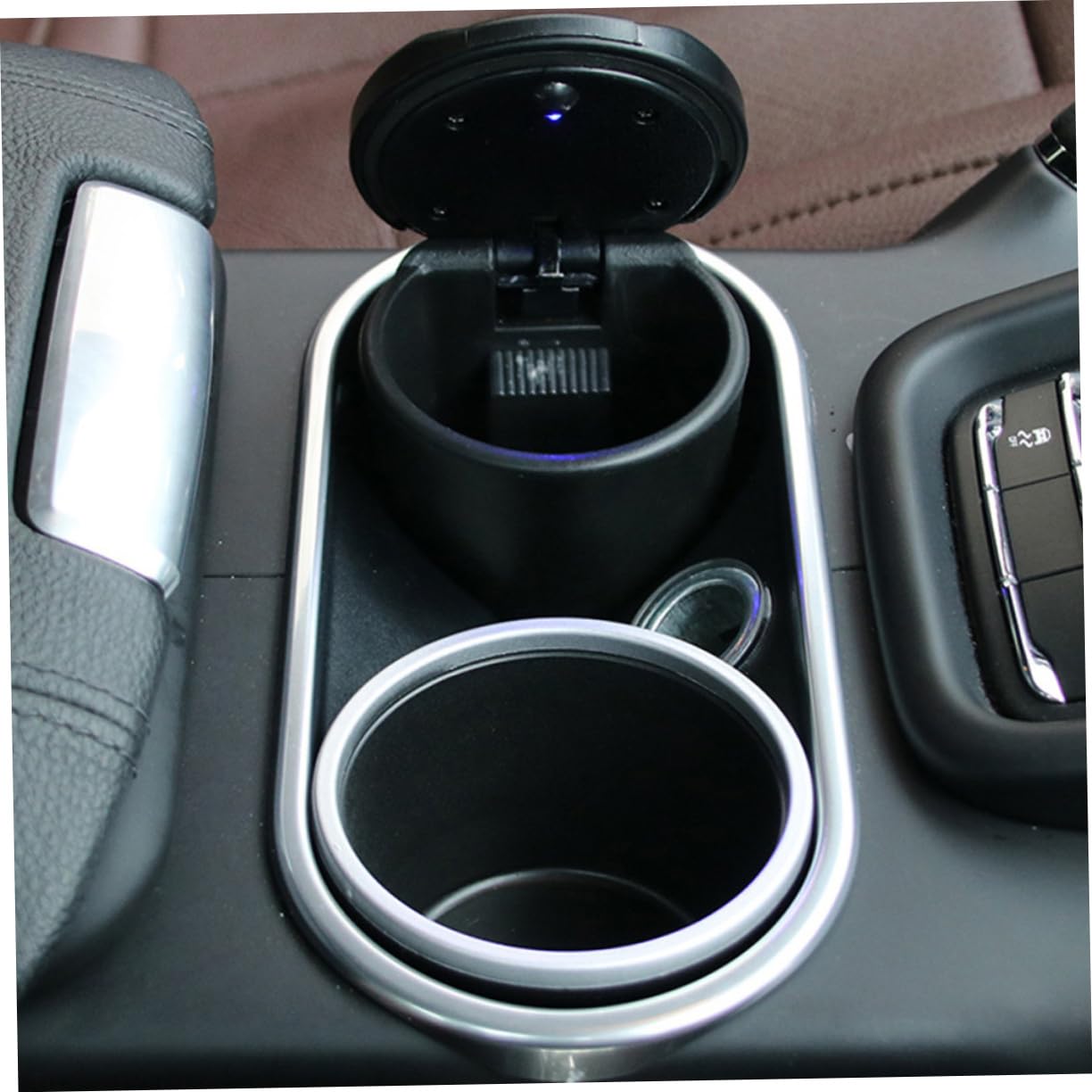 STOBAZA 2Pcs Portable Car Ashtray with Lid Multifunctional Cigarette Ash Tray for Car Home Office Lightweight Design for Smokers Prevents Soot Spillage