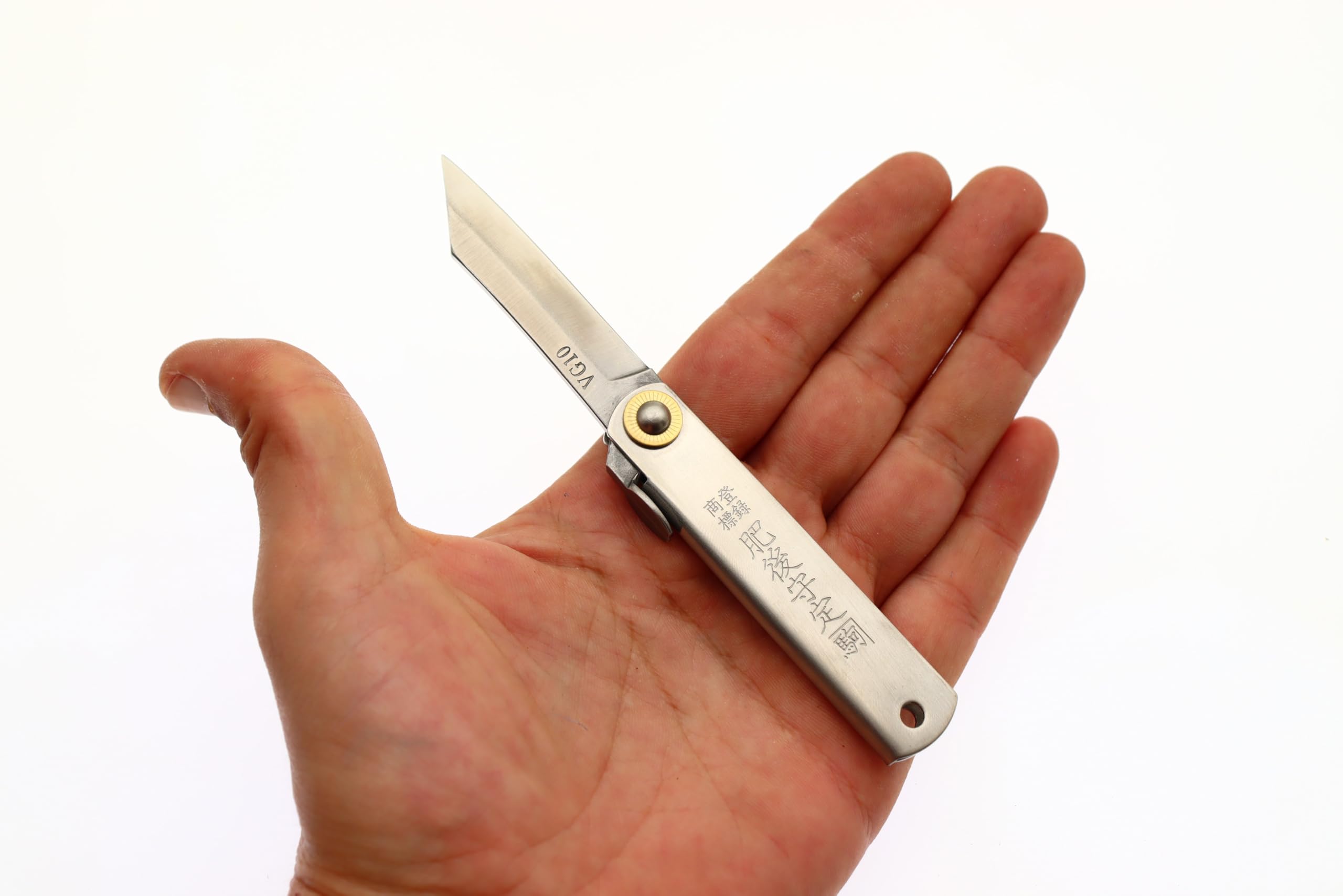 HIGO NO KAMI Couteau de Poche Pliant Artisanal Japonais Warikomi Lame en Acier Inoxydable VG-10 medium Couteau Estampillé Fait Main au Japon par Nagao Kanekoma