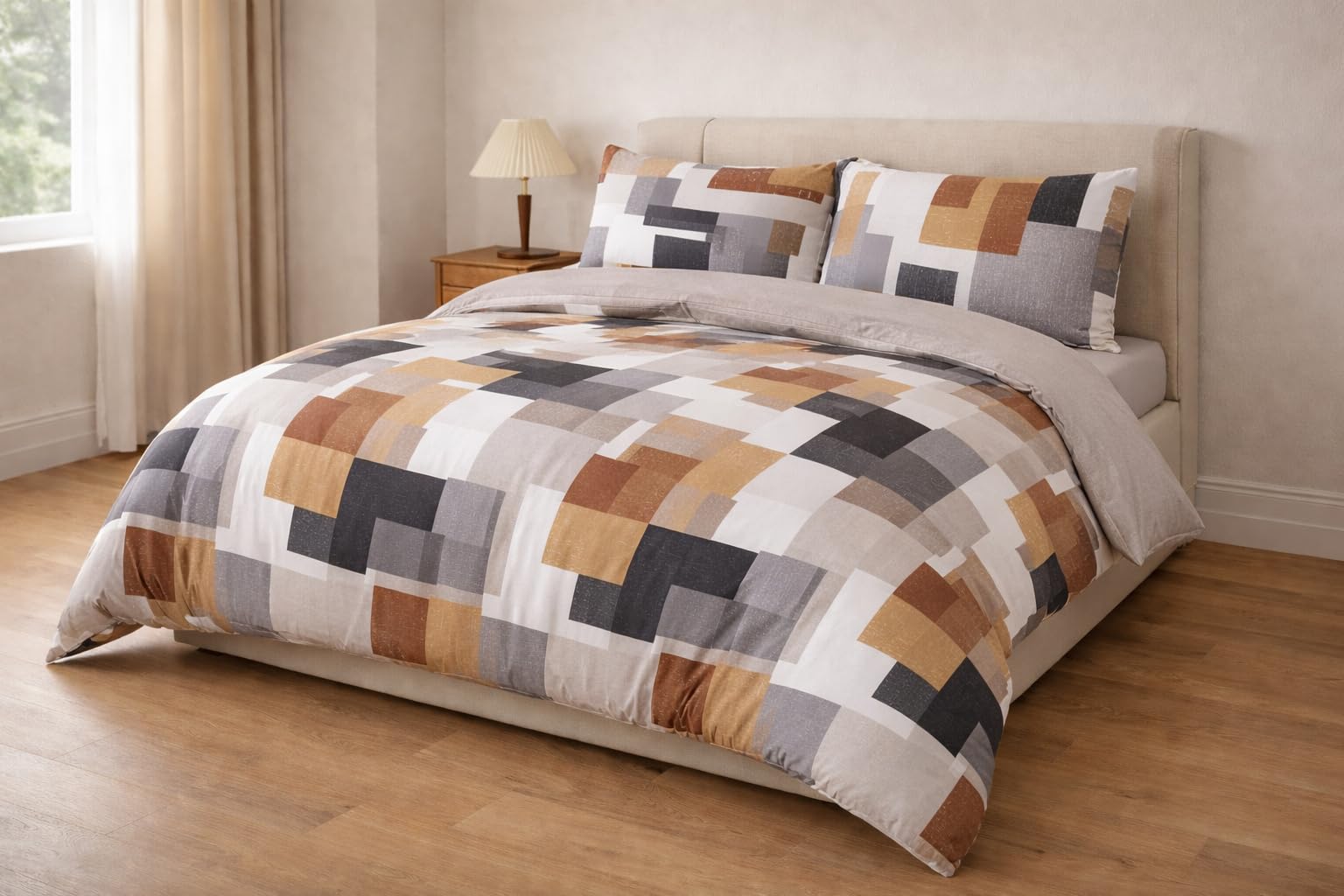 K&A® Luxury 4 Piece Duvet Set | Ultra Soft Microfiber Duvet Cover, Fitted Sheet & 2 Pillow Cases | Breathable & Wrinkle Resistant Bedding Set | Available in King Size and Multiple Colors