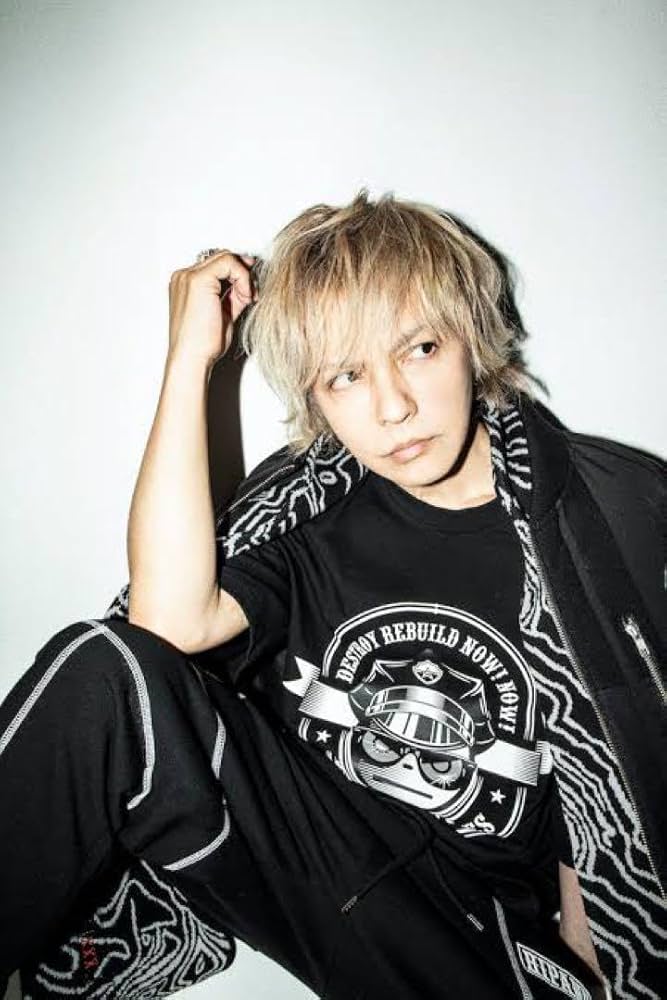 ハイド　HYDE × HIPANDA ハイパンダ　　オリジナル マフラー Amazon.co.jp: オリジナルマフラー HYDE × HIPANDA ハイパンダ