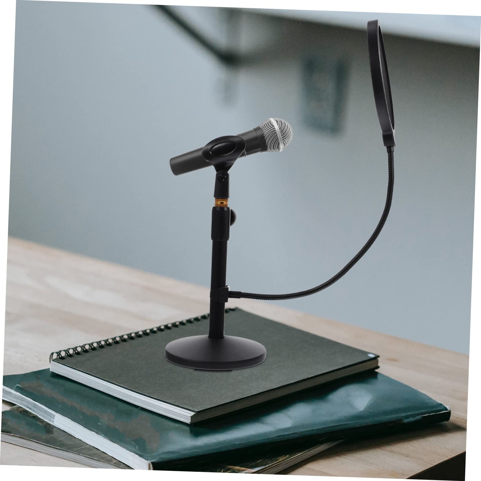 UPKOCH Soporte de Micrófono Ajustable para Escritorio Negro (290-395 Mm) con Clip y Filtro Antipop, Base Metálica Estable para Podcast, Grabación y Streaming