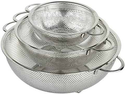 HÖLM 3-Piece Stainless Steel Mesh Micro-Perforated Strainer Colander Set (1-Quart, 2.5-Quart and 4.5-Quart)