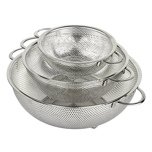 HÖLM 3-Piece Stainless Steel Mesh Micro-Perforated Strainer Colander Set (1-Quart, 2.5-Quart and 4.5-Quart)