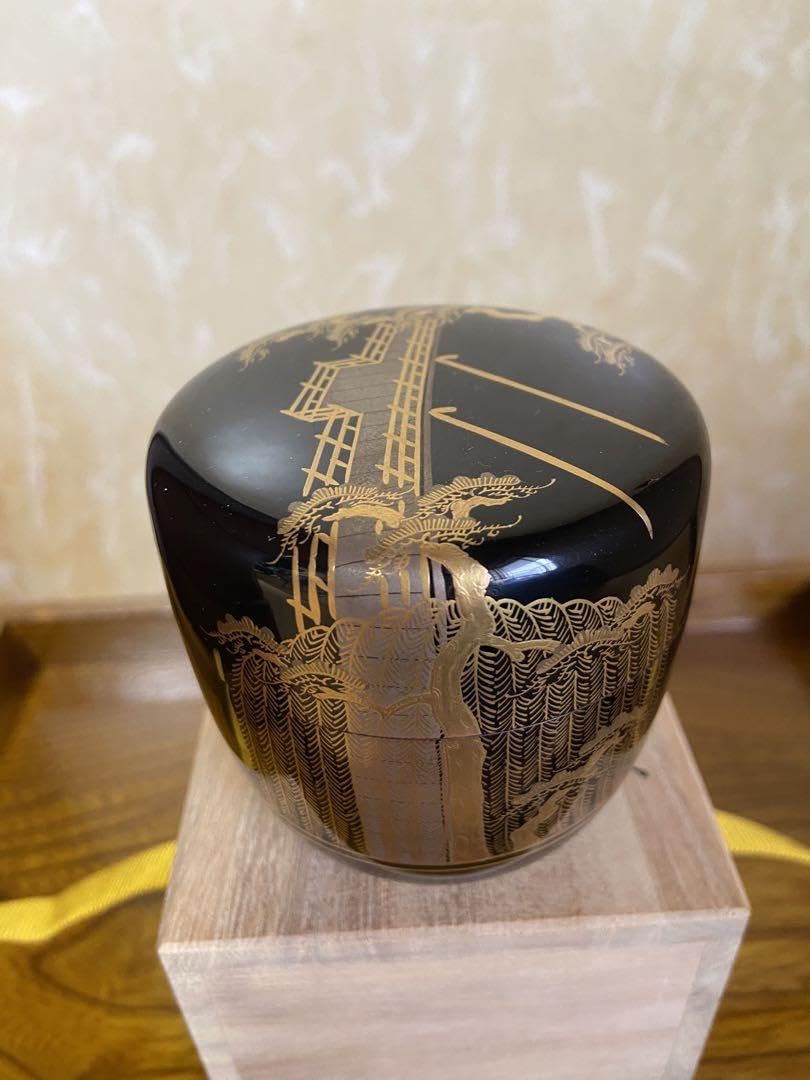 Amazon.co.jp: 茶道具 棗 共箱 哲山作 宇治橋蒔絵 工芸品 : おもちゃ