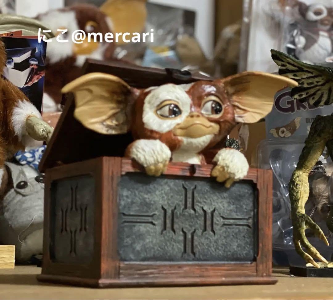 新品　ネメシスナウ　グレムリン　gremlins ギズモ　フィギュア Amazon.co.jp: ネメシスナウ グレムリン gremlins ギズモ