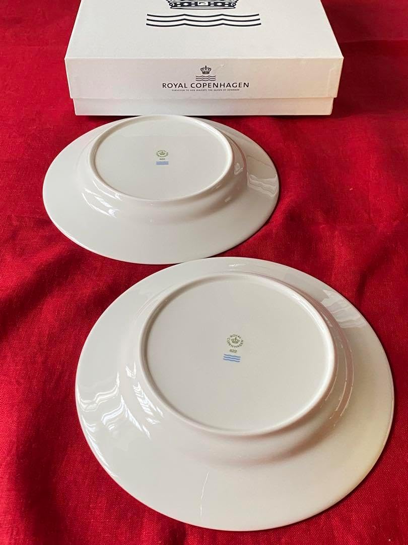 ロイヤルコペンハーゲン スターフルーテッド クリスマス プレート 21cm