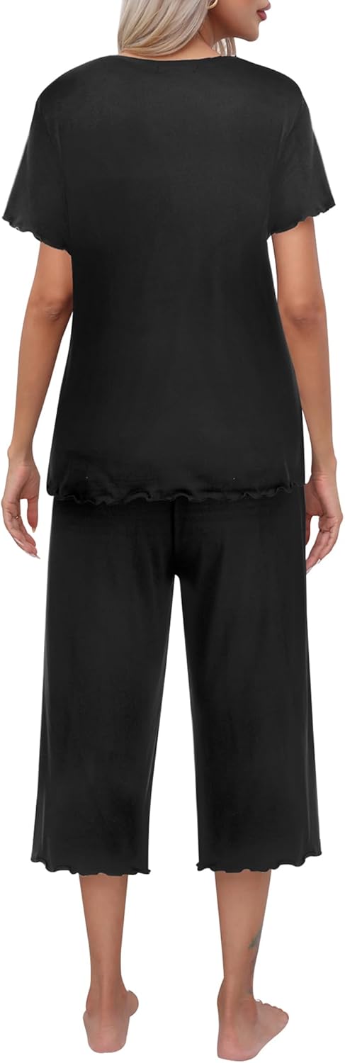 Ekouaer Women's Pajamas Set Short Sleeve Top With Capri Pants Pjs Lounge & Sleepwear Set S-XXL - Image 2