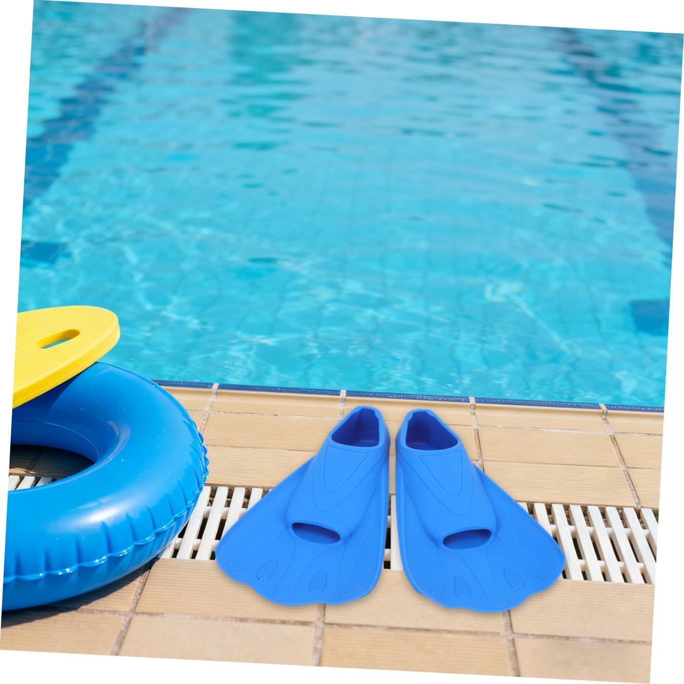 KALLORY Silicone Swimming Fins, Lightweight Training Swim Flippers, Short Snorkeling Fins Blue Xs30-32, ’s Diving Gear for Swim Practice