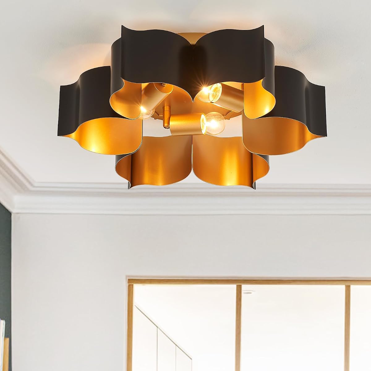 VILUXY Lámpara de techo moderna de montaje empotrado en negro y dorado, 19 pulgadas, flor cerca del techo, 3 luces, vintage para pasillo, entrada, armario, dormitorio, cocina