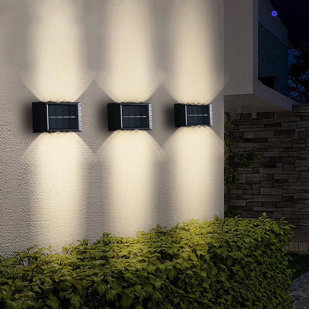 Kinkiet zewnętrzny Solarna lampa ścienna z czujnikiem zmierzchu do świtu, lampa ścienna LED, wodoodporna, IP65, kompatybilna z ogrodem, gankiem, schodami, dekoracją ścienną, żyrandolem