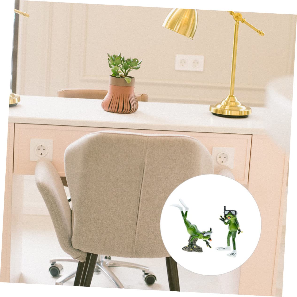 Toyvian 1 para Rzeźba Żaby z Żywicy Ozdoba Do Ogrodu Dekoracja Wnętrz Ornament Kształcie Nurkującego Zwierzęcia Idealna Do Użytku Wewnętrznego i Zewnętrznego